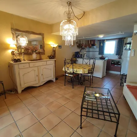 16, La Palmeraie, Au Village Naturiste Agde